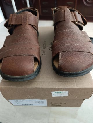 Sandalias Clarks Marrones