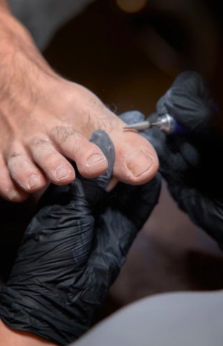 Cuidado de uñas estudio privado