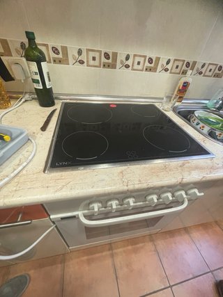 Cocina completa sin usar,URGENTE c/Alvarado Madrid