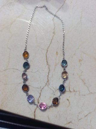 Collar plata llamado Tuti fruti