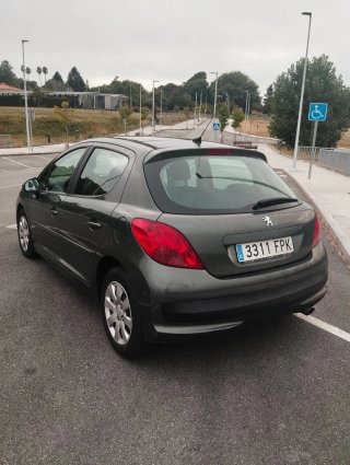 Peugeot 207 2007