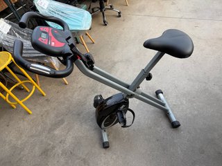 Bici estatica plegable