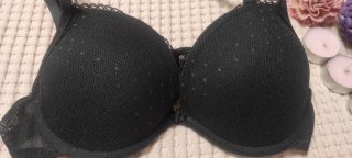 Sujetador push up negro con encaje