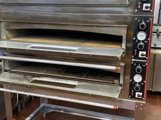 Horno de pizzas 6+6 seminuevo