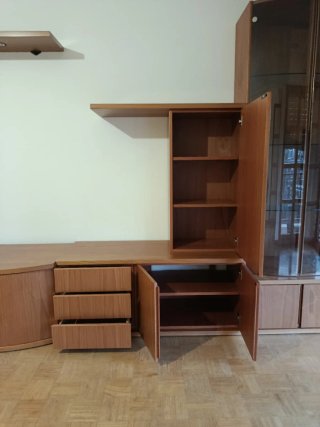 Mueble de salón modular madera y cristal
