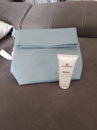 Crema detergente viso Utsukusy 50 ml e pochette