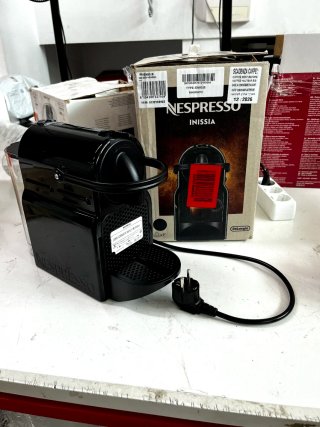 Cafetera Nespresso Inissia De'Longhi