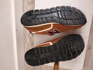 Zapatillas New Balance 996 camel y granate