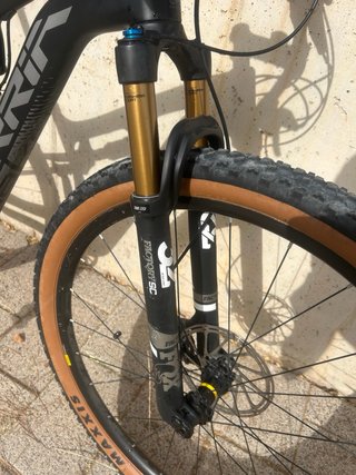 Bicicleta Montaña Carbono Berria