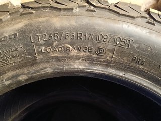 Neumáticos BF Goodrich A/T 235/65 R17