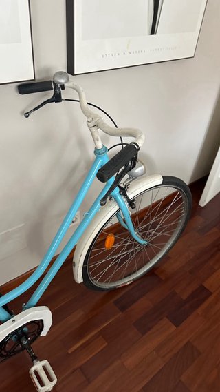 Bicicleta Clásica Azul Restaurada