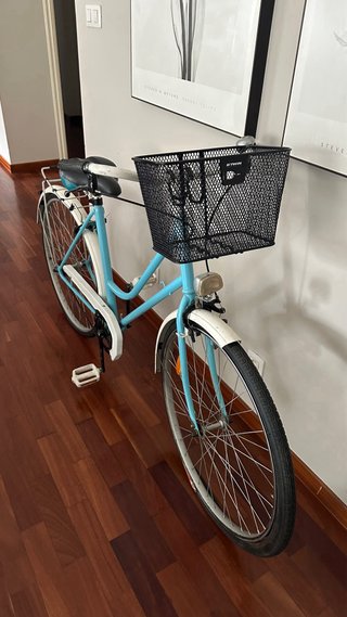 Bicicleta Clásica Azul Restaurada