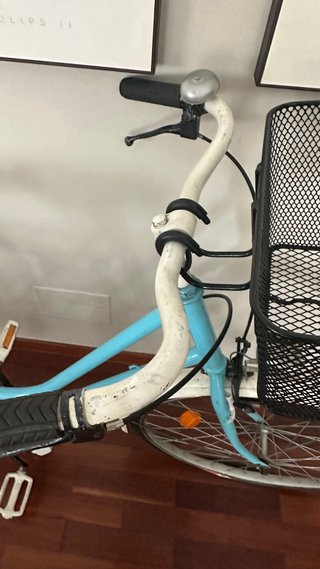 Bicicleta Clásica Azul Restaurada