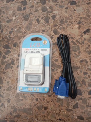 Cargador Universal LCD USB