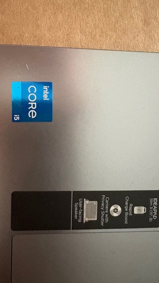 Ordenador portátil Lenovo gris
