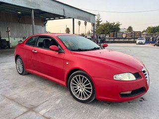 Alfa Romeo GT 1.9 JTD 2004