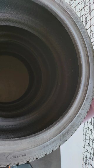 4 Neumáticos seminuevos Goodyear Invierno 225/40/1