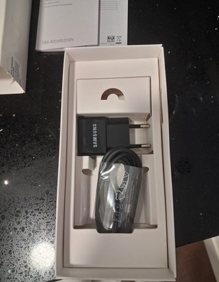Samsung Galaxy A22 5G+CARGADOR+FUNDA+CAJA ORIGINAL