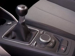 Audi Q2 DESIGN 30 TFSI 116CV