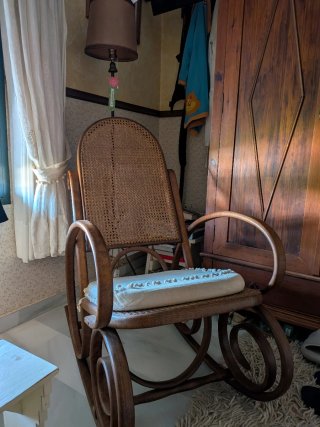Mecedora Vintage Madera y Mimbre