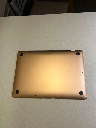 MacBook Air A2337 Oro