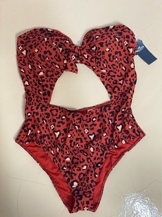Bañador Hollister Animal Print