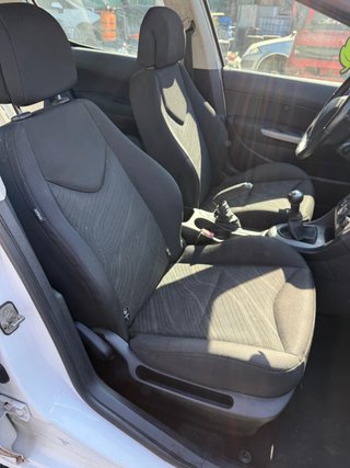 PEUGEOT 308 1.6 HDI 2009