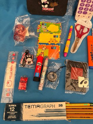 Set scuola: cancelleria e accessori