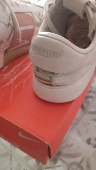 Sneakers Valentino Bianche e Rosa