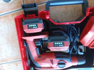 Taladro Hilti TE 2-A22 con Batería y Cargador
