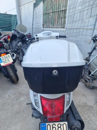 DESPIECE Kymco Like 125cc 2012 Scooter Blanca