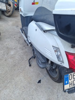 DESPIECE Kymco Like 125cc 2012 Scooter Blanca