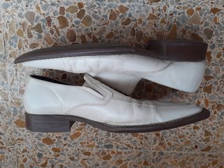 Zapato vestir piel color blanco talla 41