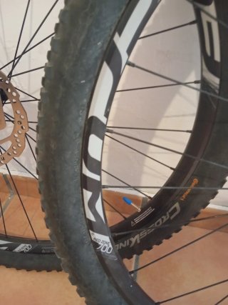 Ruedas Fulcrum Red Zone 700