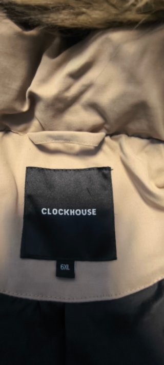 Chaqueta plumífera Clockhouse beige