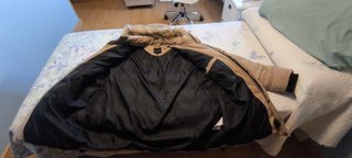 Chaqueta plumífera Clockhouse beige
