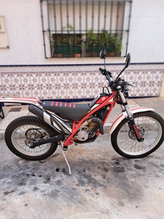 vendo moto Gas Gas 2.5 contac con asiento