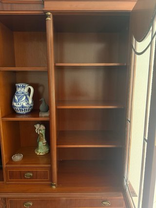 Mueble de salón clásico madera