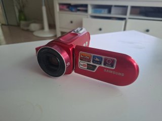 Cámara Samsung Roja