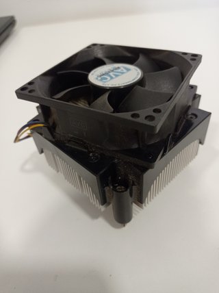 Disipador CPU 4 pines AVC