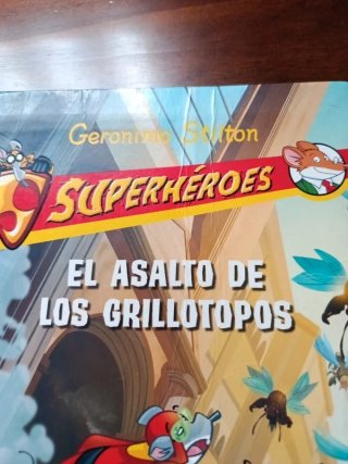 Libro Geronimo Stilton Superhéroes 3