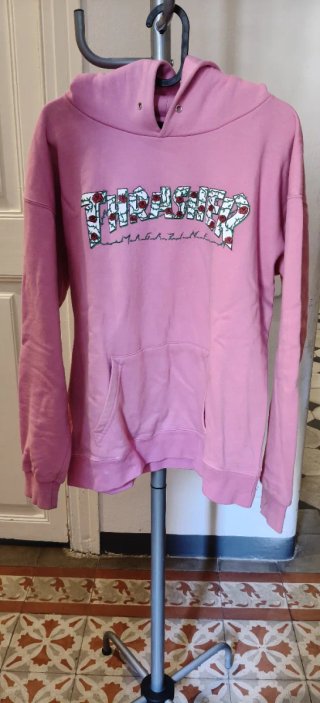 Sudadera Thrasher rosa con rosas  Diseño exclusivo