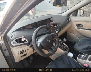Renault Grand Scenic 2010