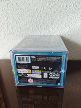 Funko Pop Capevincible 2453 Edición Limitada