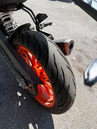 KTM Duke 390 NAKED