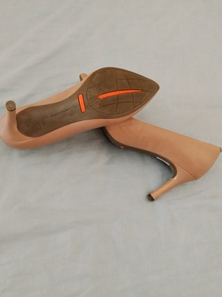 Zapatos de vestir.