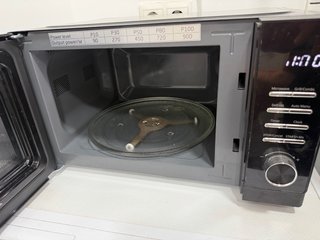 Microondas negro