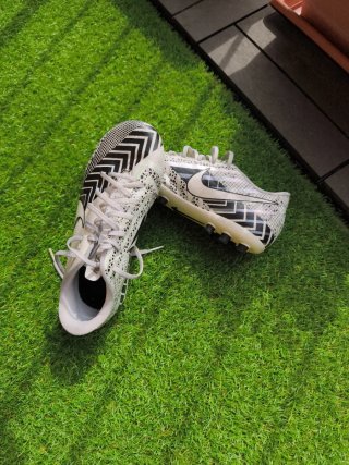 Botas fútbol niño E00S Mercury