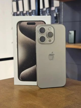 IPHONE 15 PRO 128GB TITANIO BATERIA 92%
