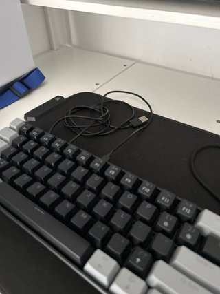 Ratón Gamer Negro con Diseño Hexagonal